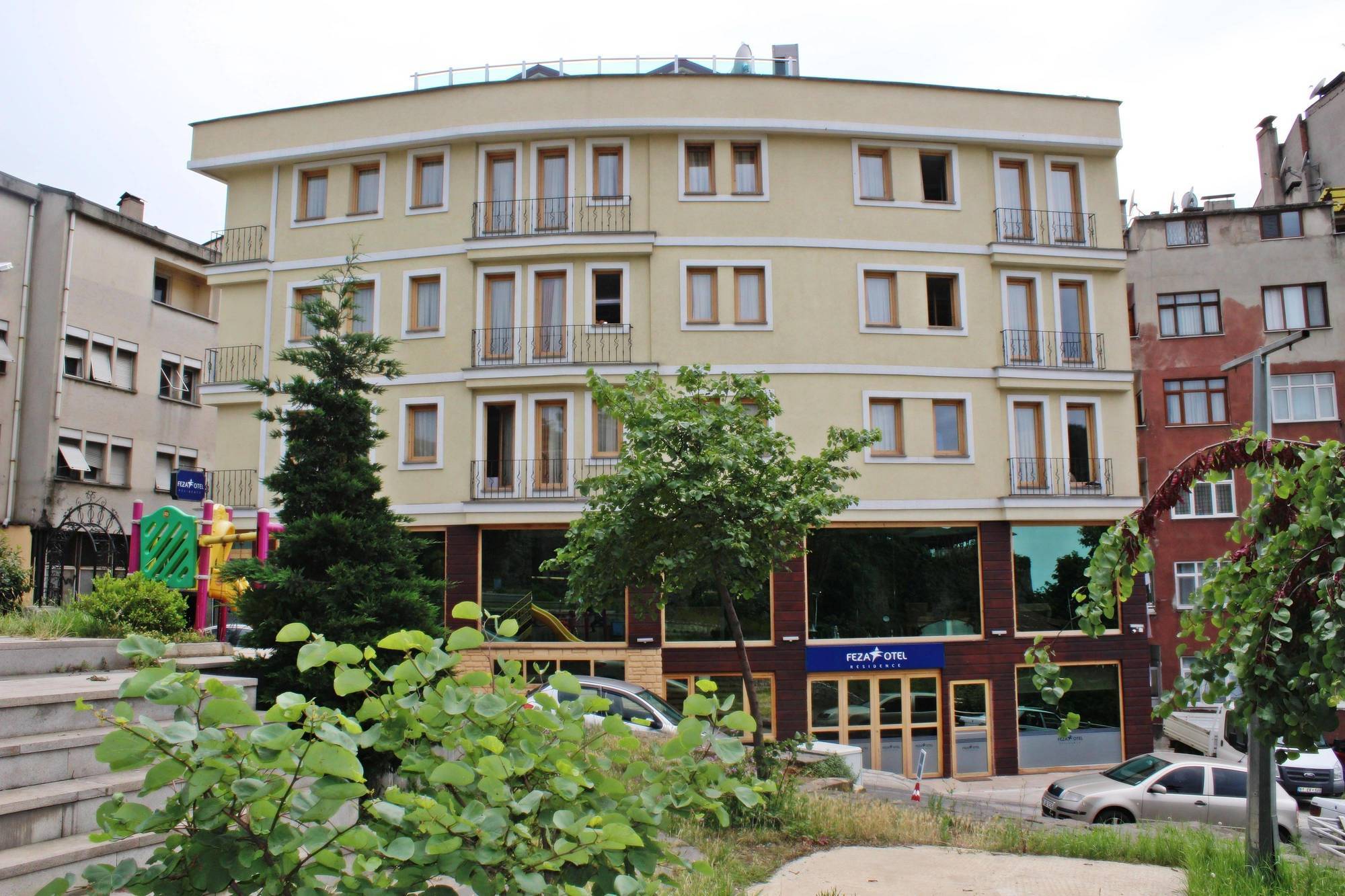 Hotel Feza 3*